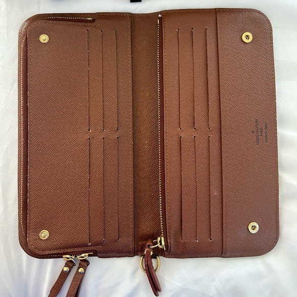 100% Authentic Louis Vuitton Insolite Wallet in Monogram - Picture 3 of 6